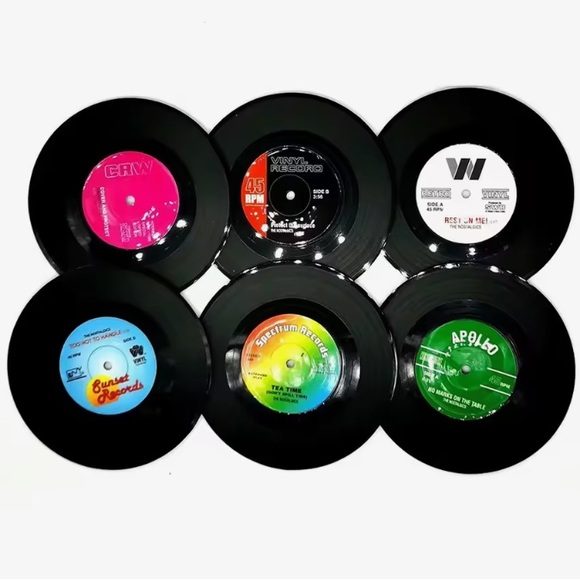 🎶Vinyl Record Coasters Set🎶 - Picture 3 of 3